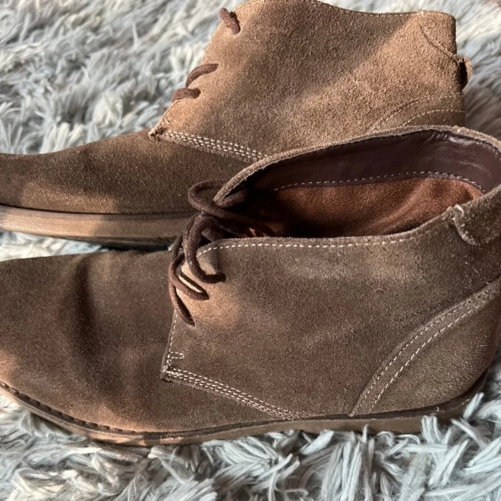 Arnie Suede Chukka Boots